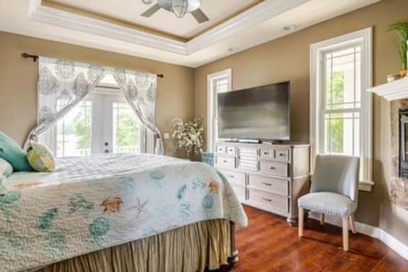 Southern Plantation Oasis - Image 5